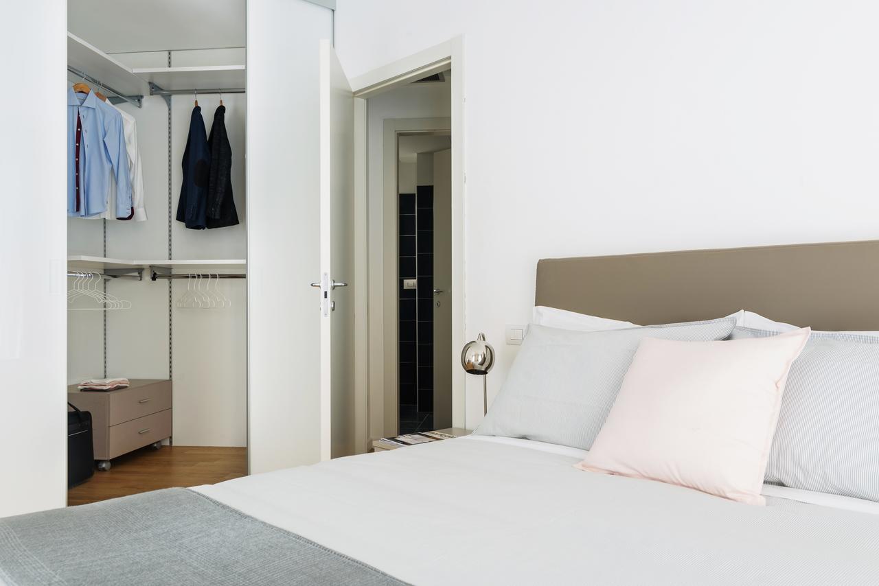 Joivy Sunny 1-Bed Flat With Balcony Appartement Milaan Buitenkant foto